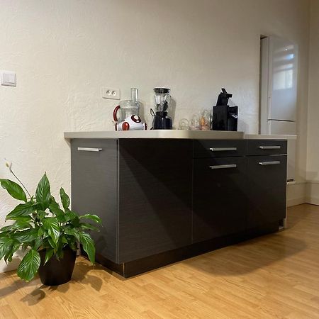 Appartement Coeur Centre Ville Noyon Bagian luar foto