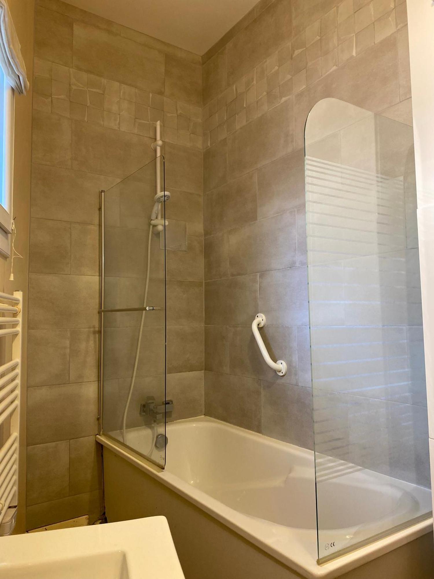 Appartement Coeur Centre Ville Noyon Bagian luar foto